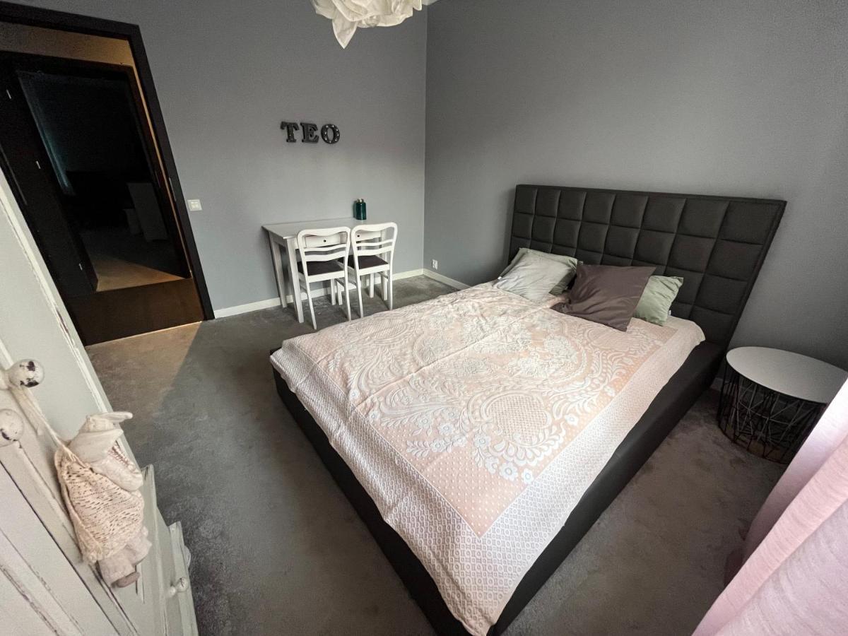 ראדום Luxury Apartaments Klimatyzacja 4 מראה חיצוני תמונה