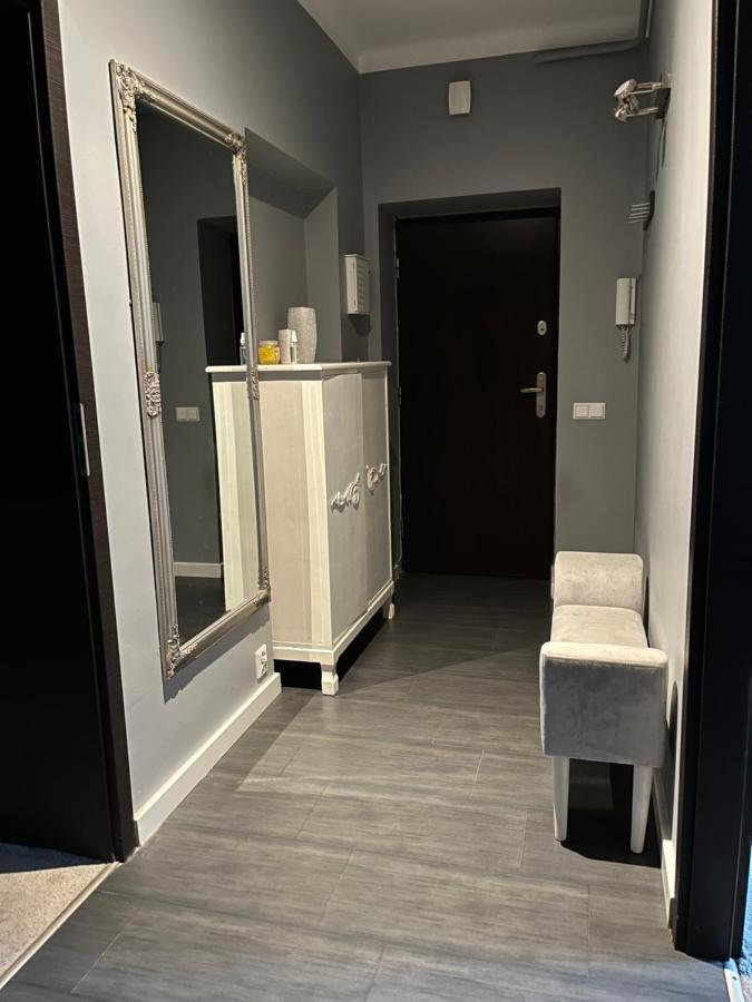 ראדום Luxury Apartaments Klimatyzacja 4 מראה חיצוני תמונה